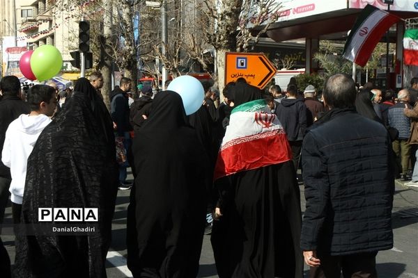 راهپیمایی ۲۲ بهمن در تهران