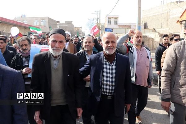 راهپیمایی 22 بهمن در شهر قنوات قم