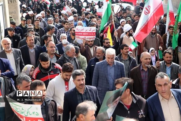 راهپیمایی 22 بهمن در شهر قنوات قم