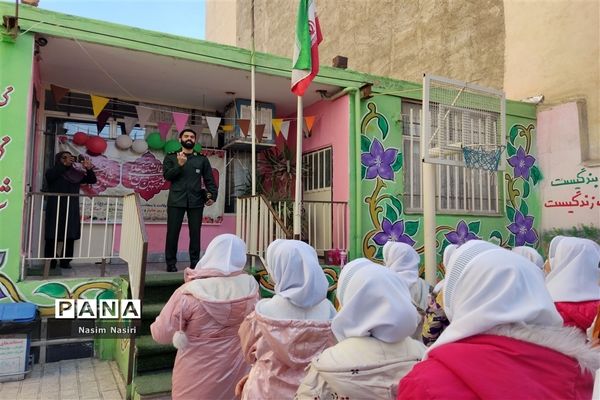 جشن میلاد امام‌حسین(ع) در دبستان سارا شهرستان ملارد