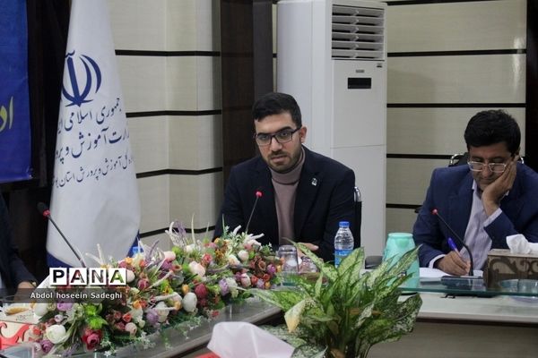 جلسه ستاد بزرگداشت هفته تربیت آموزش و پرورش استان بوشهر