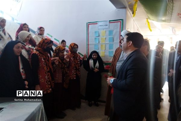 افتتاح مدرسه انقلاب مجتمع امام  خمینی (ره) در شهرستان راز
