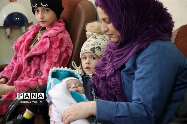آیین تجلیل از نو مادران در آموزشگاه 12 فروردین ناحیه یک بهارستان
