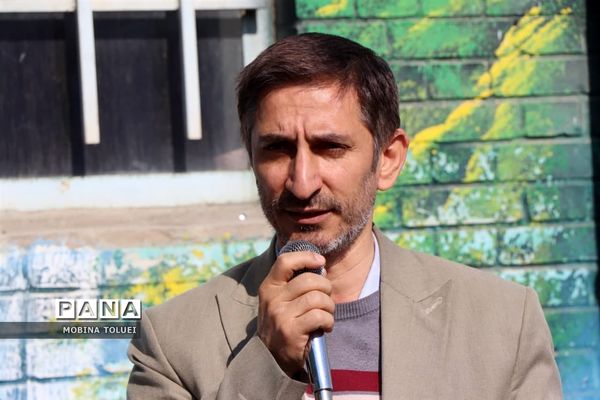 آیین تجلیل از نو مادران در آموزشگاه 12 فروردین ناحیه یک بهارستان