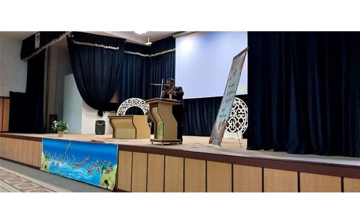 همایش شیوه‌های آموزش نوین قرآن کریم در شهرستان میبد/فیلم