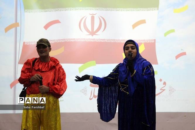 برنامه فرهنگی - هنری بهمناسبت دهه فجر در آذربایجان غربی
