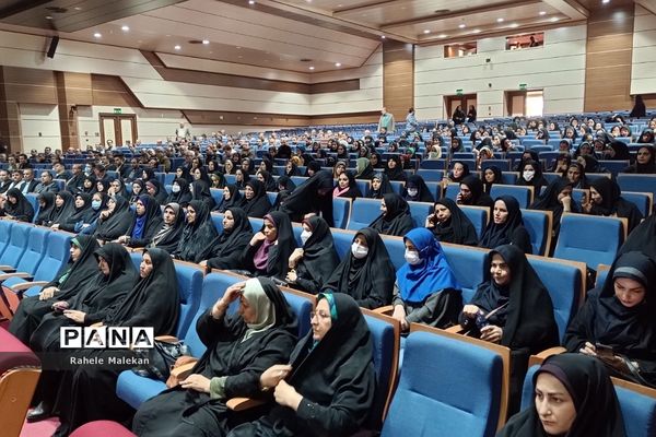 همایش جهاد تبیین مدیران و موسسات مراکز آموزشی شهریار
