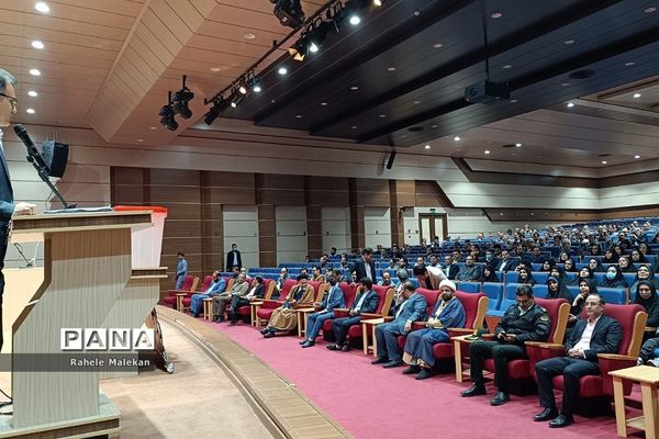 همایش جهاد تبیین مدیران و موسسات مراکز آموزشی شهریار