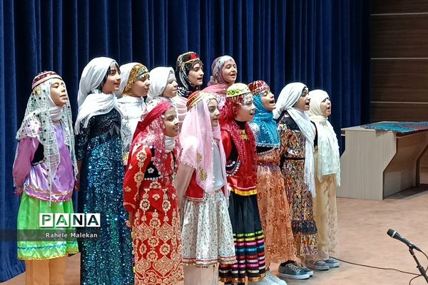 همایش جهاد تبیین مدیران و موسسات مراکز آموزشی شهریار