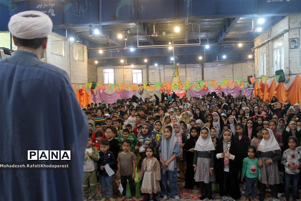 برگزاری جشن کودک و انتظار در مجتمع مهدیه مهرآباد مشهد