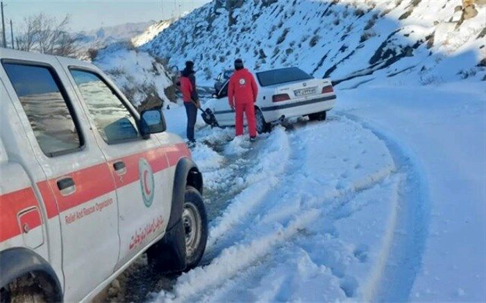 امدادرسانی هلال احمر به ۳۱۰۰ نفر در حوادث جوی