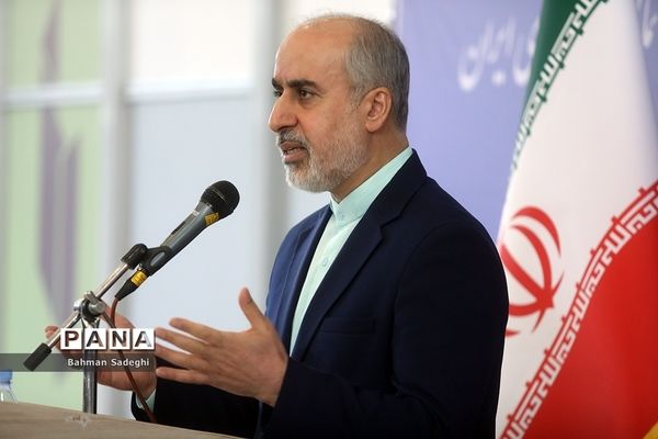 نشست سخنگوی وزارت امور خارجه در بیست و چهارمین نمایشگاه رسانه‌های ایران