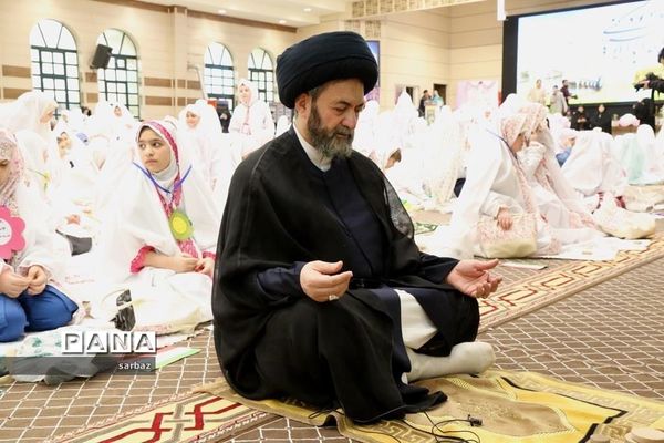 برگزاری جشن تکلیف ۲ هزار دانش‌آموز دختر اردبیلی