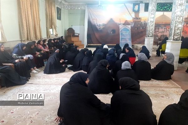 جلسه توجیهی اعتکاف دانش‌آموزی دختران ناحیه شش مشهد مقدس