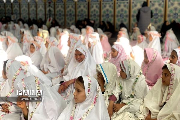 مراسم جشن تکلیف ۳۰۰ نو‌مکلف مدارس فشافویه