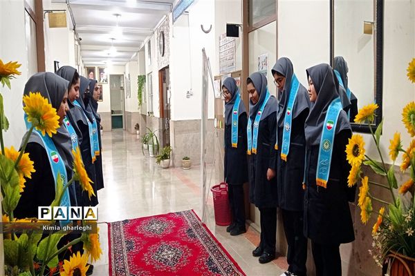 برگزاری تریبون آزاد ویژه انتخابات ۱۴۰۲ در مدرسه نمونه دولتی ارشاد