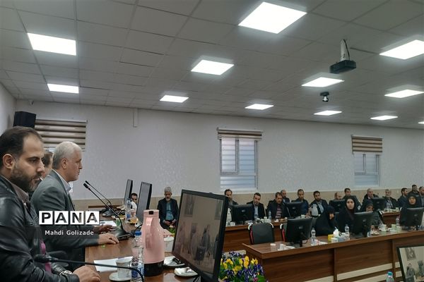 برگزاری جلسه معاونان پرورشی و مربیان تربیتی مدارس منطقه ۱۶