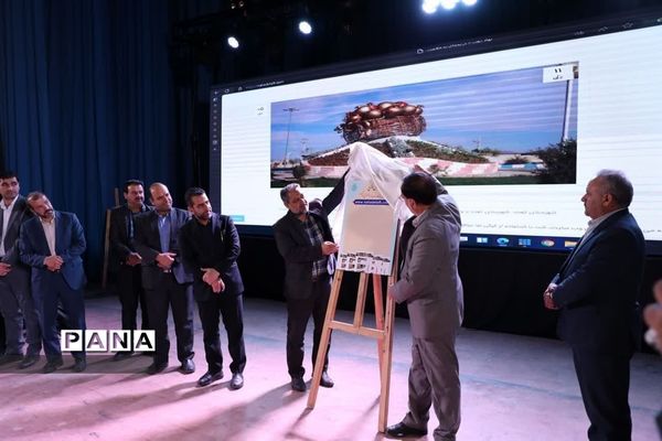 تجلیل از دانش‌آموزان برگزیده مسابقات فرهنگی و هنری تفت