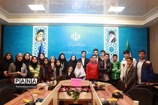 دوره آموزشی خبرنویسی ویژه دانش‌آموز‌خبرنگاران پانا در آموزش و پرورش ناحیه 2 بهارستان