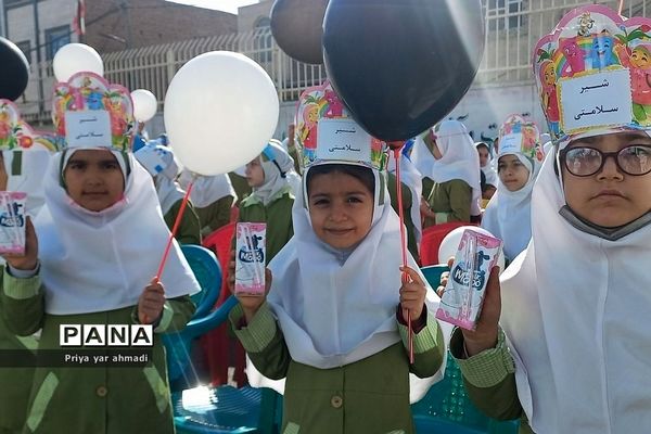 آغاز فرایند توزیع شیر در مدارس ابتدایی ورامین