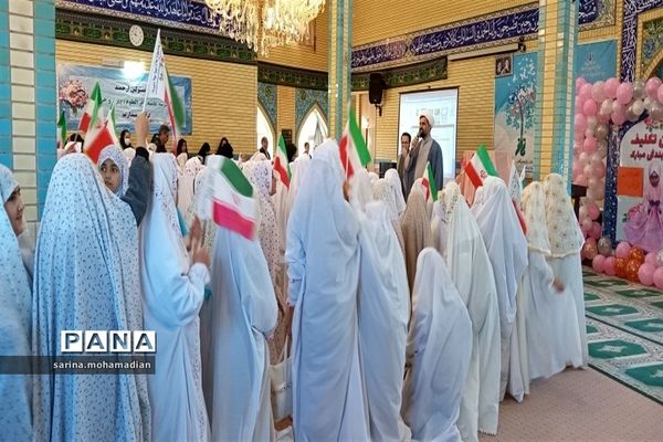 مراسم جشن تکلیف دانش‌آموزان در شهرستان راز