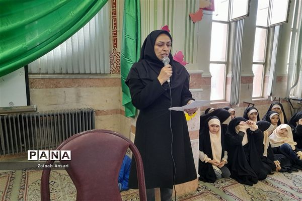 جشن ولادت امام جواد(ع) دانش‌آموزان دبیرستان فاطمیه شهرستان ملارد در مسجدجامع خامس آل عبا