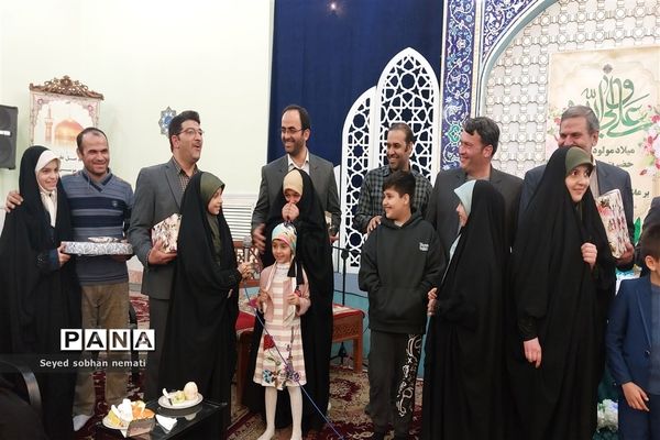 برگزاری جشن میلاد حضرت علی علیه السلام و گرامیداشت روز پدر در دارالقرآن مرکزی  مشهد