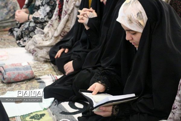 افتتاحیه مراسم معنوی اعتکاف در مسجد هجرت آموزش و پرورش ناحیه ۳ مشهد