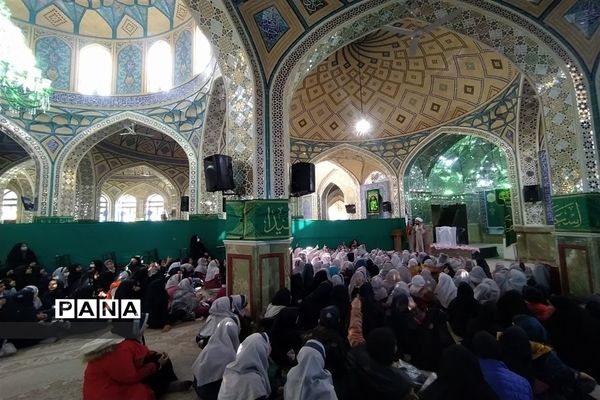 جشن دانش‌آموزان آموزشگاه شهید مفتح به‌مناسبت میلاد فرخنده مولای متقیان