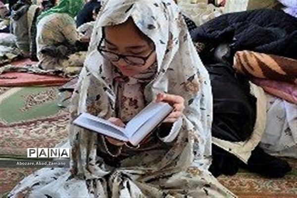 برگزاری مراسم معنوی اعتکاف دانش‌آموزی در مساجد شهرستان ملارد