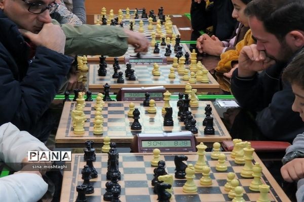 مسابقه شطرنج خانوادگی در هیئت شطرنج بجنورد