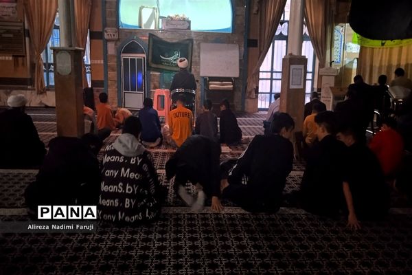حضور پرشور مردم فاروج در مراسم اعتکاف