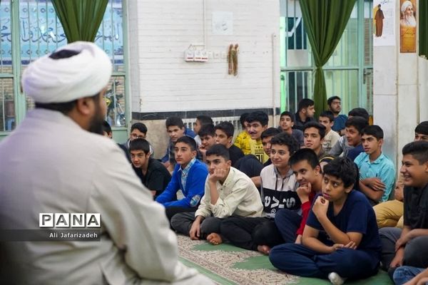 اعتکاف دانش‌آموزی مسجد بلال کرمان