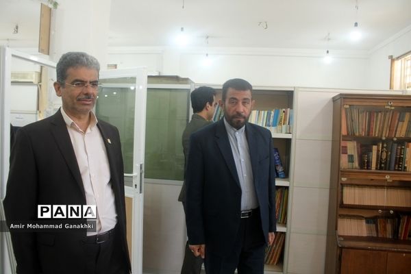 بازدید مسئولان آموزش و پرورش استان بوشهر از ساختمان جدید سازمان دانش‌آموزی استان