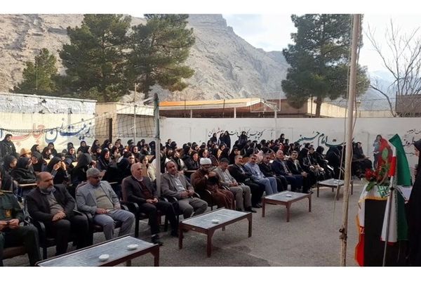 زنگ انقلاب و جشنواره فرهنگی هنری در بخش پاپی شهرستان سپیدشت