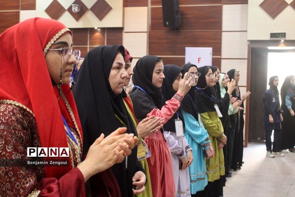 جشنواره اقوام دانشجو معلمان سراسر کشور در بوشهر
