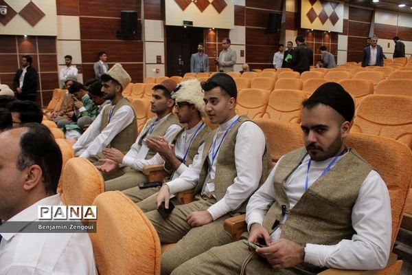 جشنواره اقوام دانشجو معلمان سراسر کشور در بوشهر