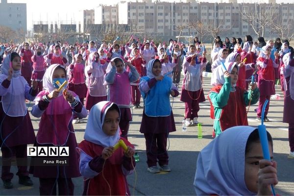 بزرگترین جشنواره طناب‌زنی دختران ایران در ‌قیامدشت