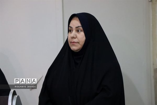 جشن تکلیف آموزشگاه عرفان ناحیه یک بهارستان