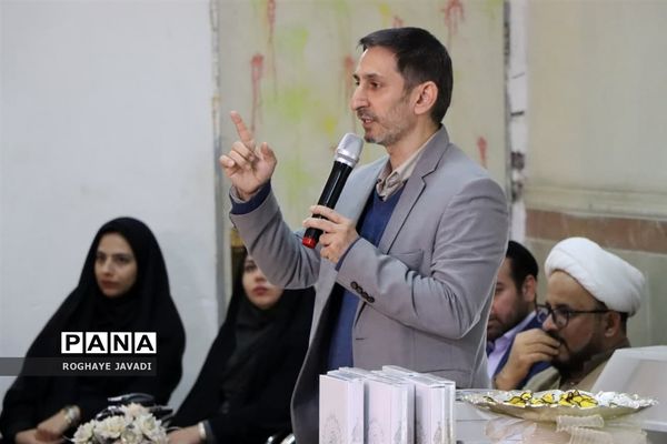 جشن تکلیف آموزشگاه عرفان ناحیه یک بهارستان