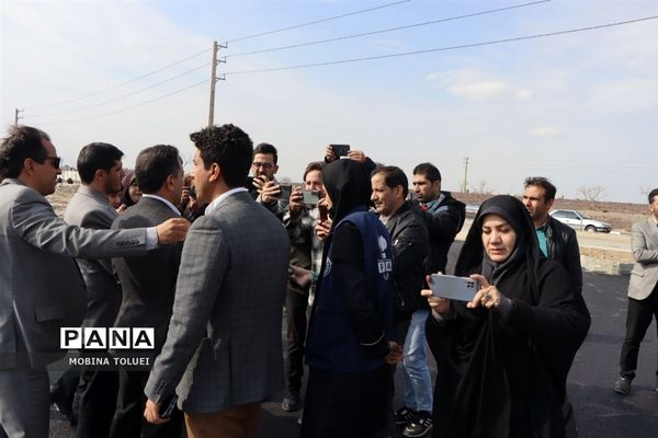 راویان پیشرفت در ناحیه یک بهارستان