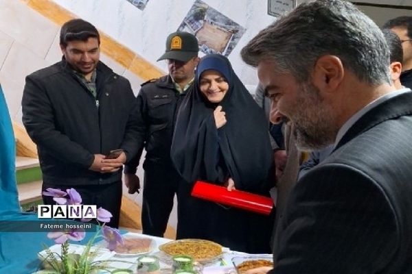 افتتاح غرفه‌های انقلابی در آموزشگاه خاتم الانبیا