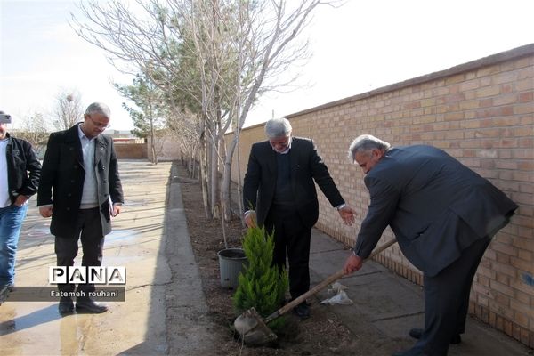 آیین افتتاحیه دبستان فاطمه قلی زاده و مادر مهربان