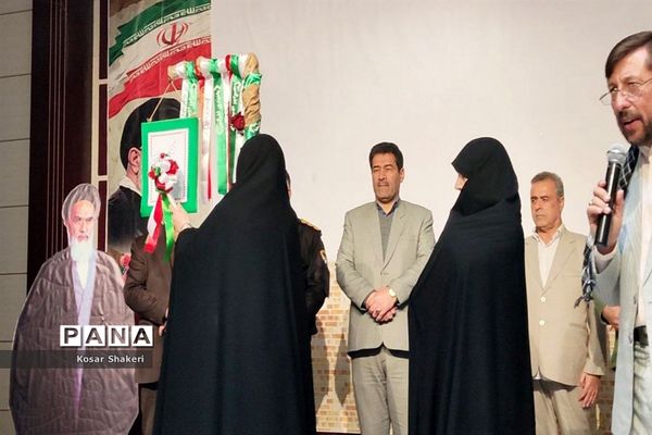 یادواره پرواز لاله‌های سرخ در قوچان