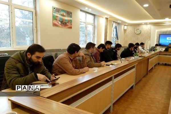 نشست همفکری اعضای قرارگاه میدان ۱۴ صفر ۲ نیشابور