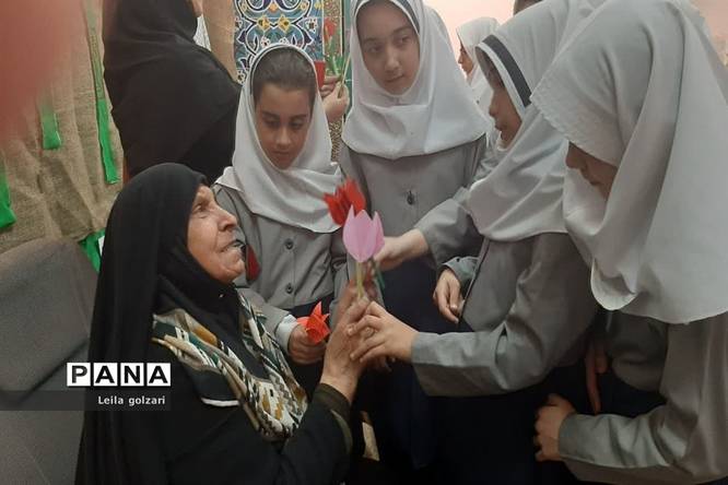 یادواره شهدای دبستان حضرت آیت‌الله خامنه‌ای اسلامشهر