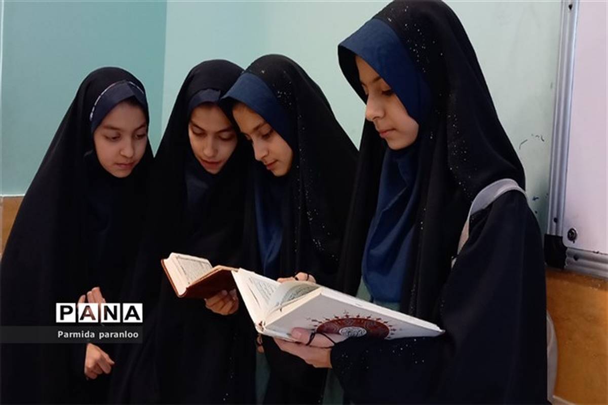 هدف اصلی سند تحول بنیادین انس گرفتن دانش‌آموزان با قرآن و ترویج ساحت عبادی اعتقادی است/فیلم