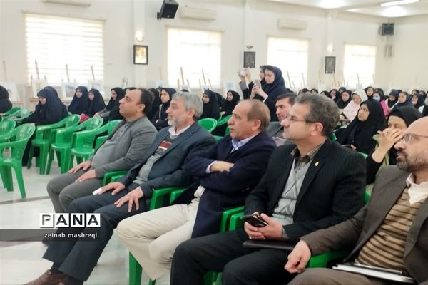 اختتامیه جشنوراه فرهنگی و هنری همراه با تجلیل از منتخبین در کاشان