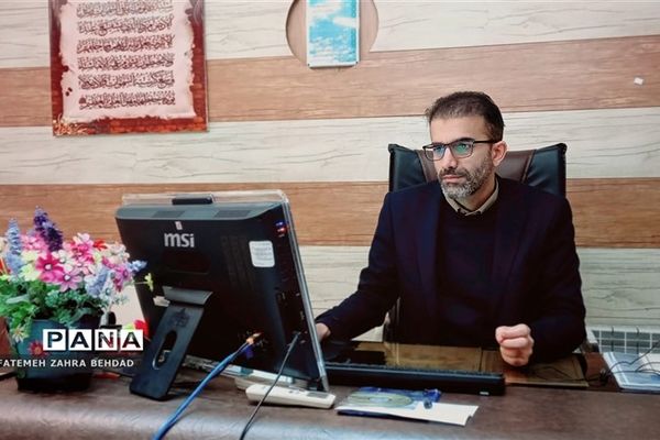 وضعیت فضاهای فرهنگی و آموزشی شهرستان قائمشهر در قبل و بعد انقلاب/فیلم