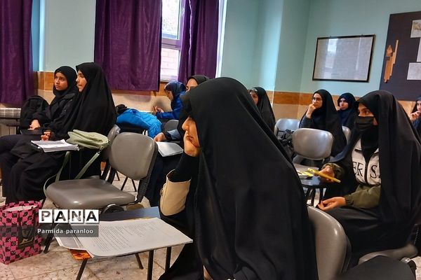 برگزاری مسابقات قرآن، عترت و نماز در مدارس بهارستان‌دو